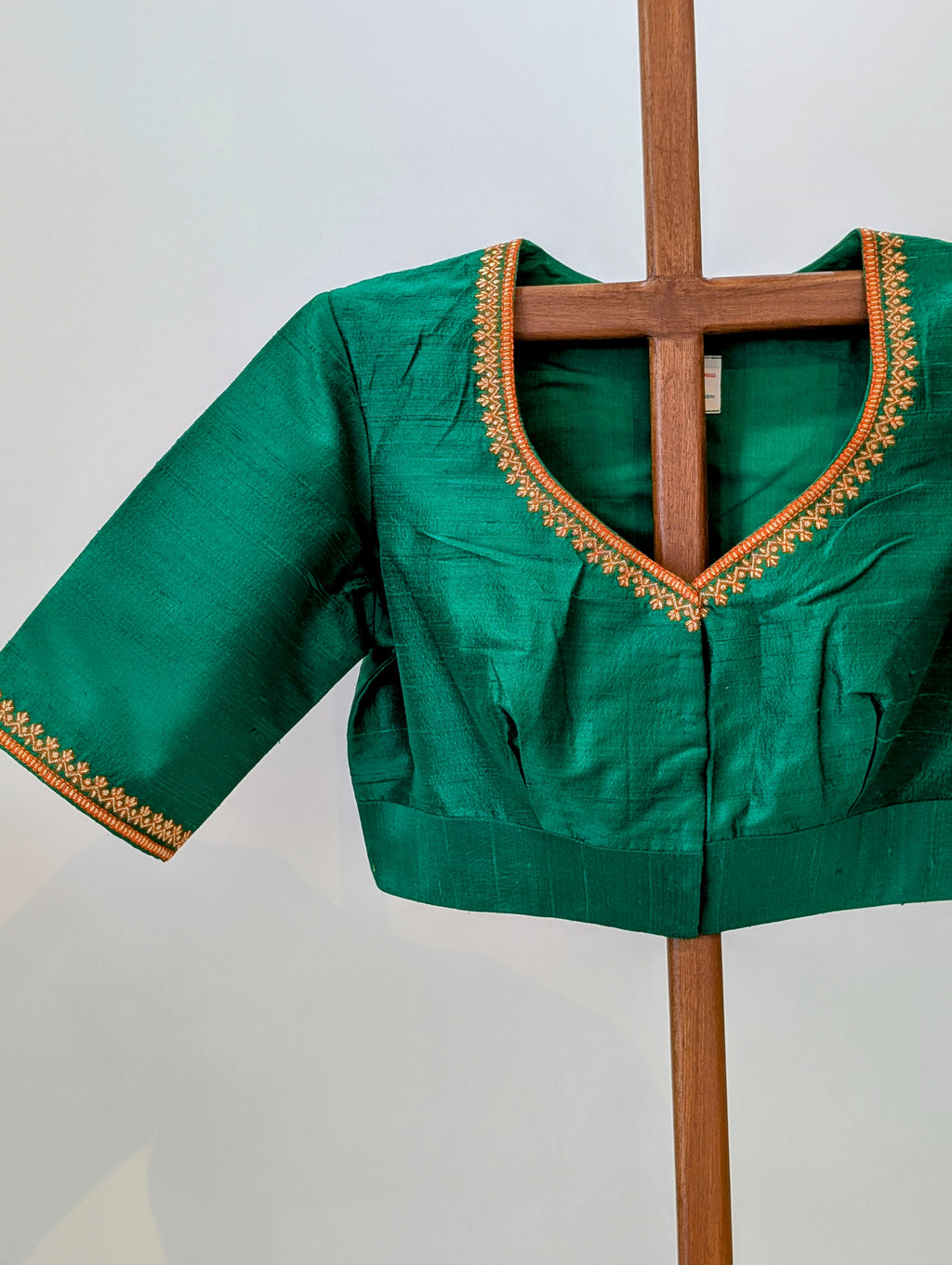 Aarna - green