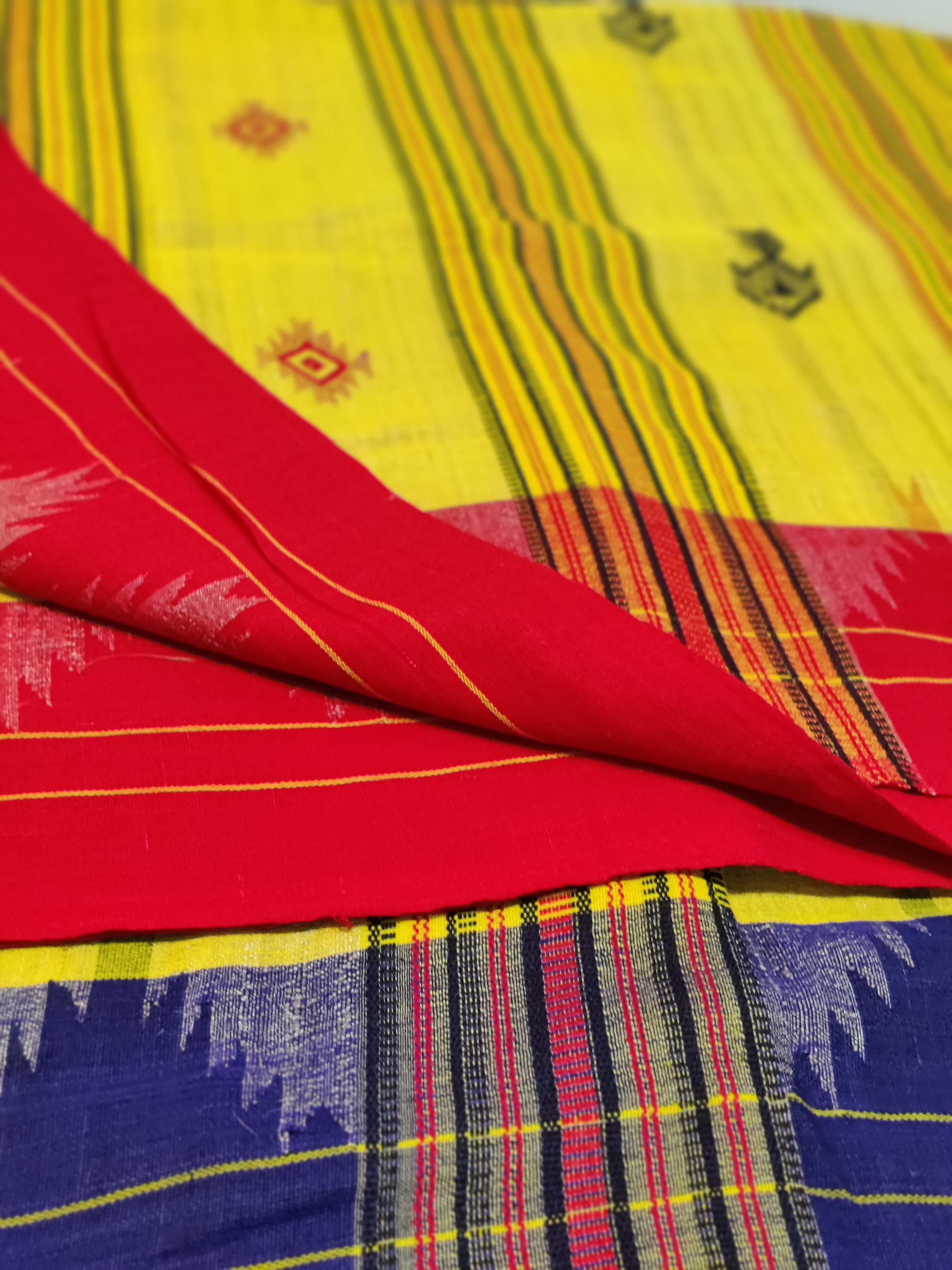 Yellow Tassar kotpad with ganga jamuna border