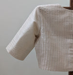 Amala - pearl white