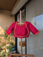 Aarna with zero neck